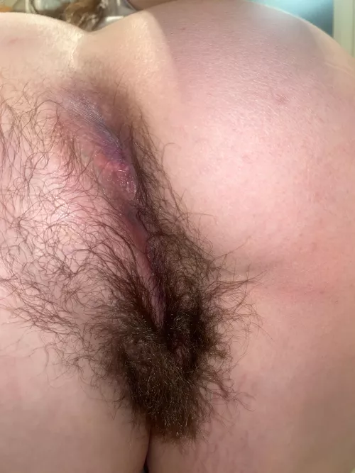 tongue punch my fart box?😉 [h] 