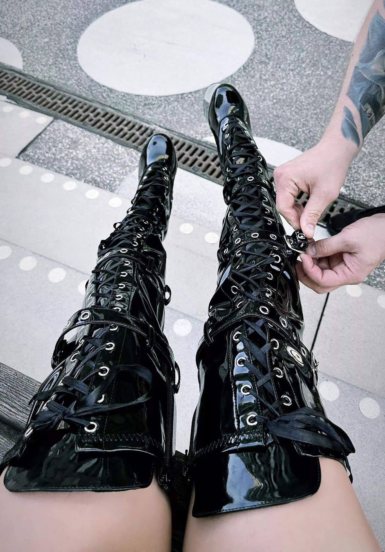 your job is to tie this up