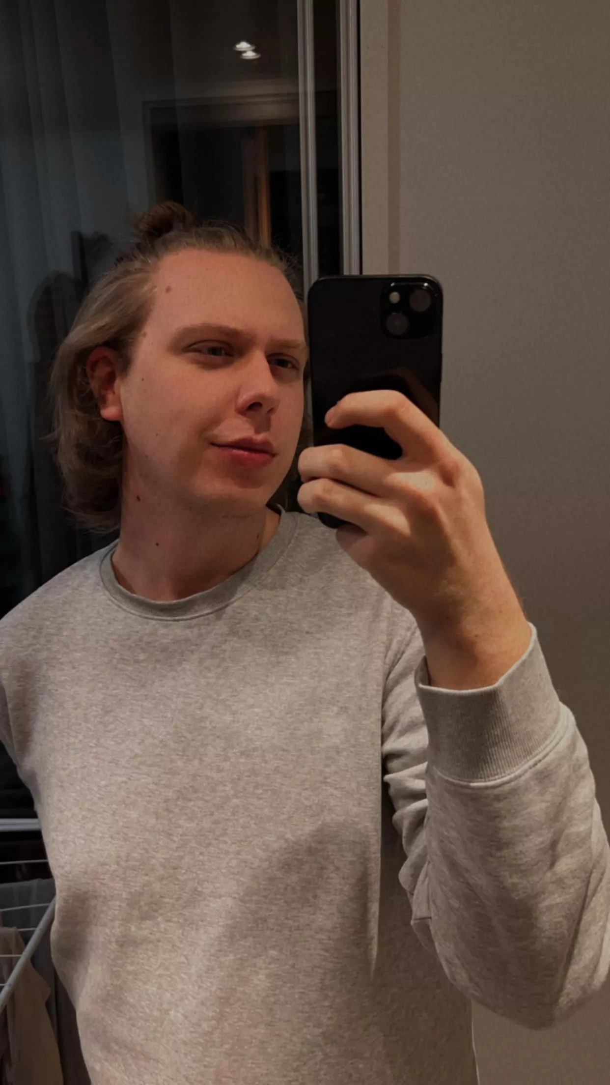 Anyone wanna talk or play apex ranked?