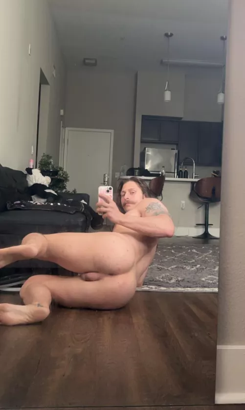 Don't be afraid to tell me how much you wanna eat my hole