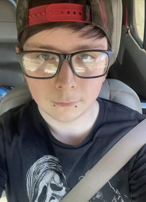 Good morning, gaymers