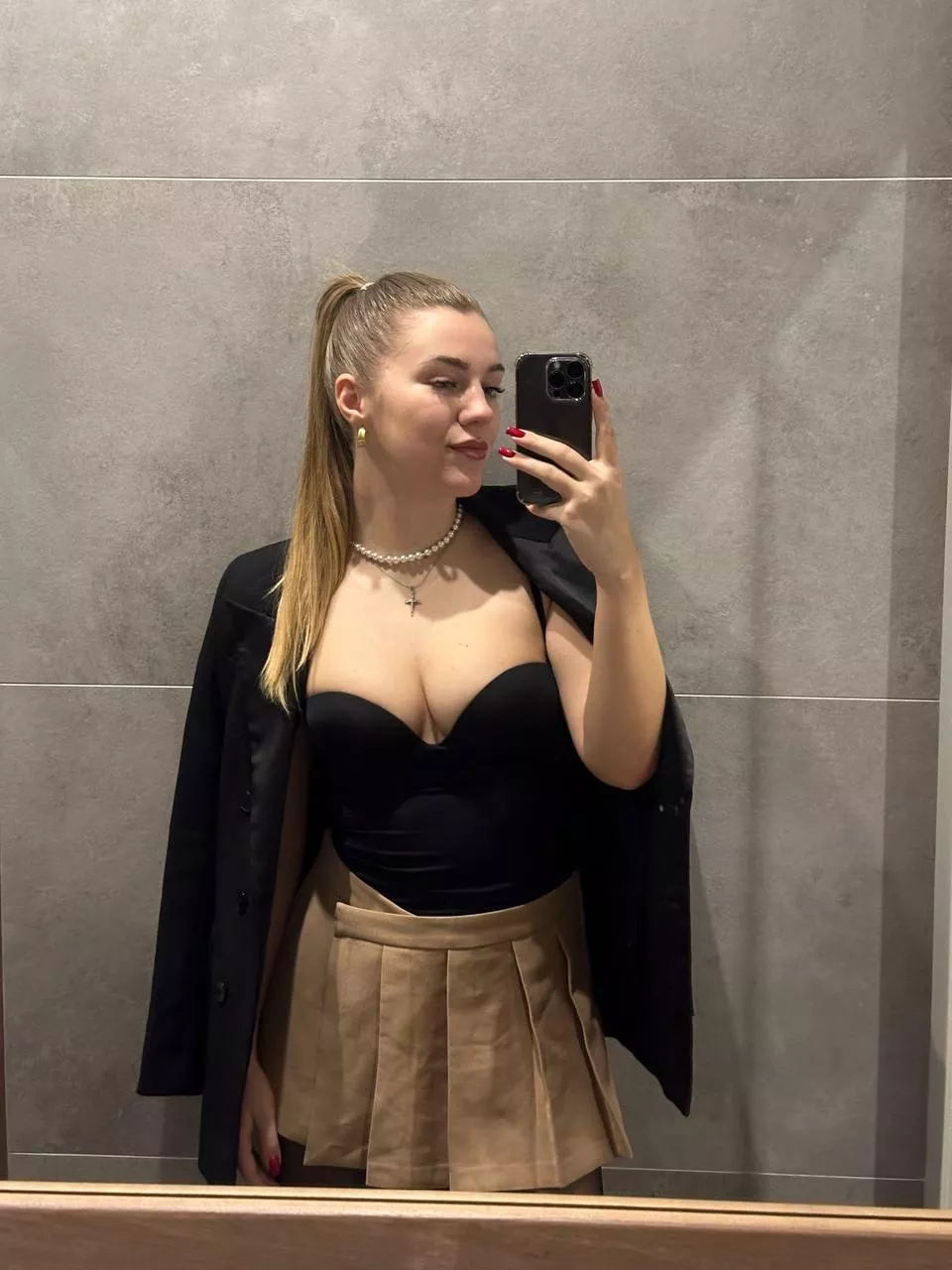 I love this ponytail so much