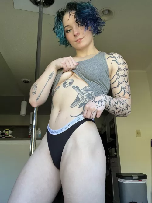 if we were friends i'd let you suck on my goth tiddies