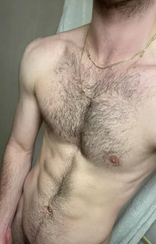 Perfect scruff length, what u think?😈