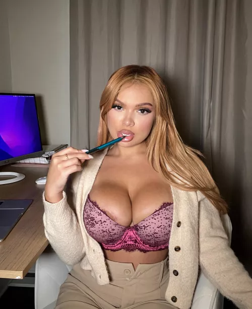 Showed up to a meeting looking like this and got promoted 