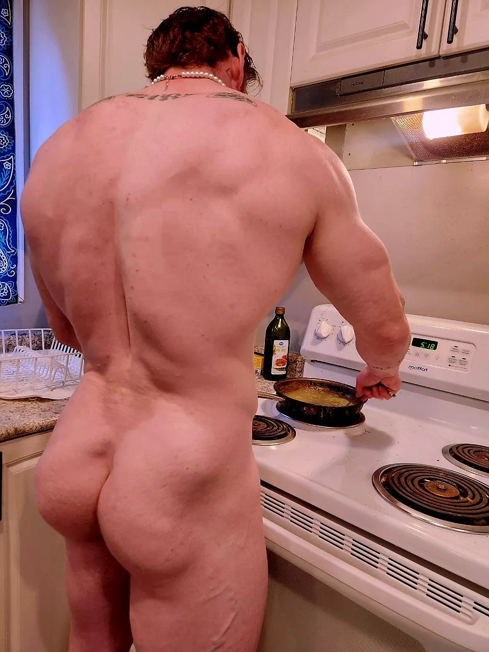 There's an egg white innuendo here just waiting to be claimed🍳