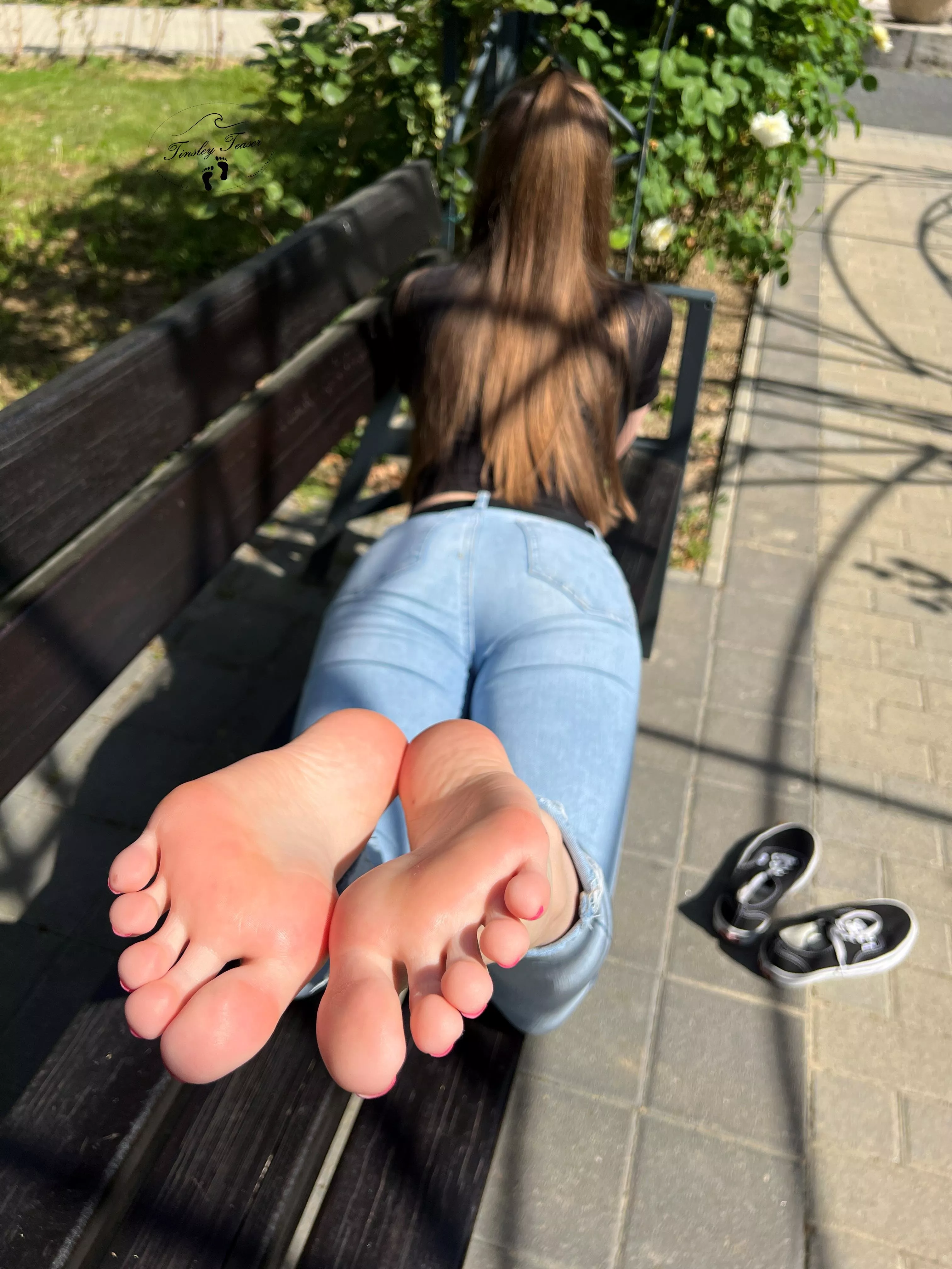 What comes to your mind when you see my feet like this?😉