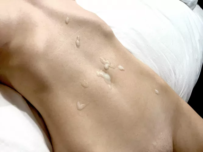 Bellybutton target hit