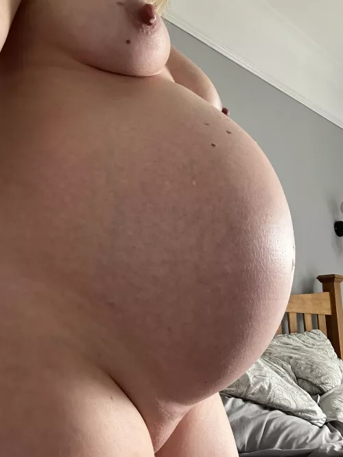 Do you like how big and pregnant I am