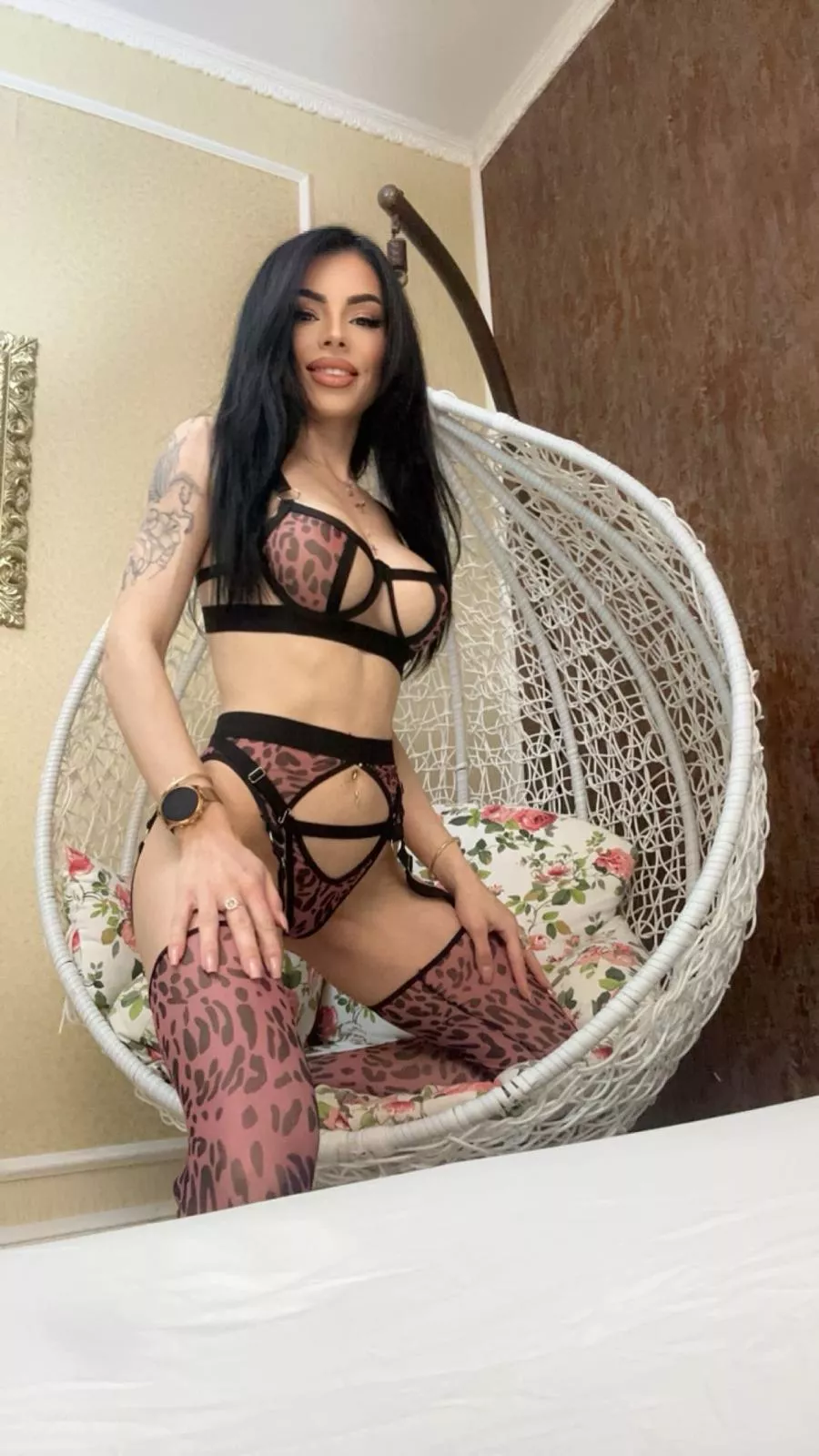 Im feeling playful today https://chaturbate.com/nikkirushxx/ 