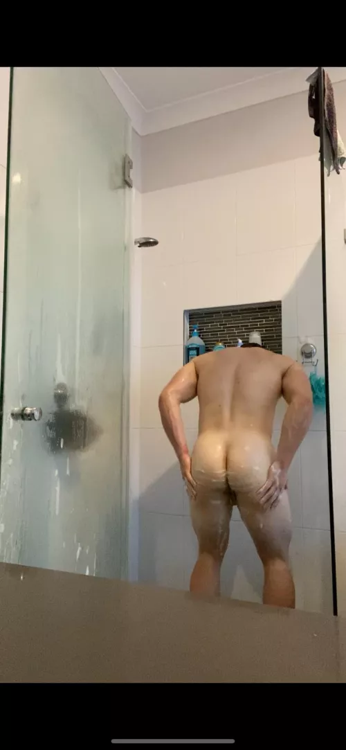 Making sure it’s squeaky clean 😏