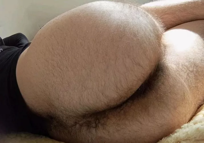 Single and ready to mingle 