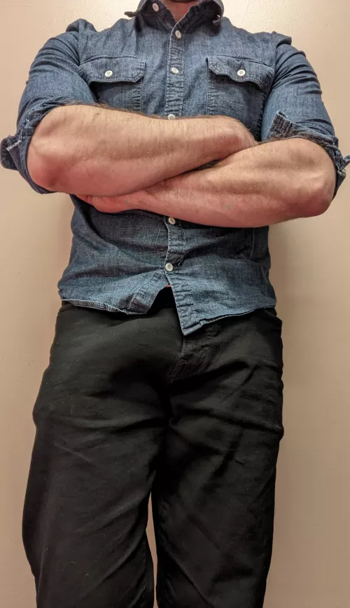 Subtle enough to wear to work. Huge enough to give crotch-watchers some eye candy.