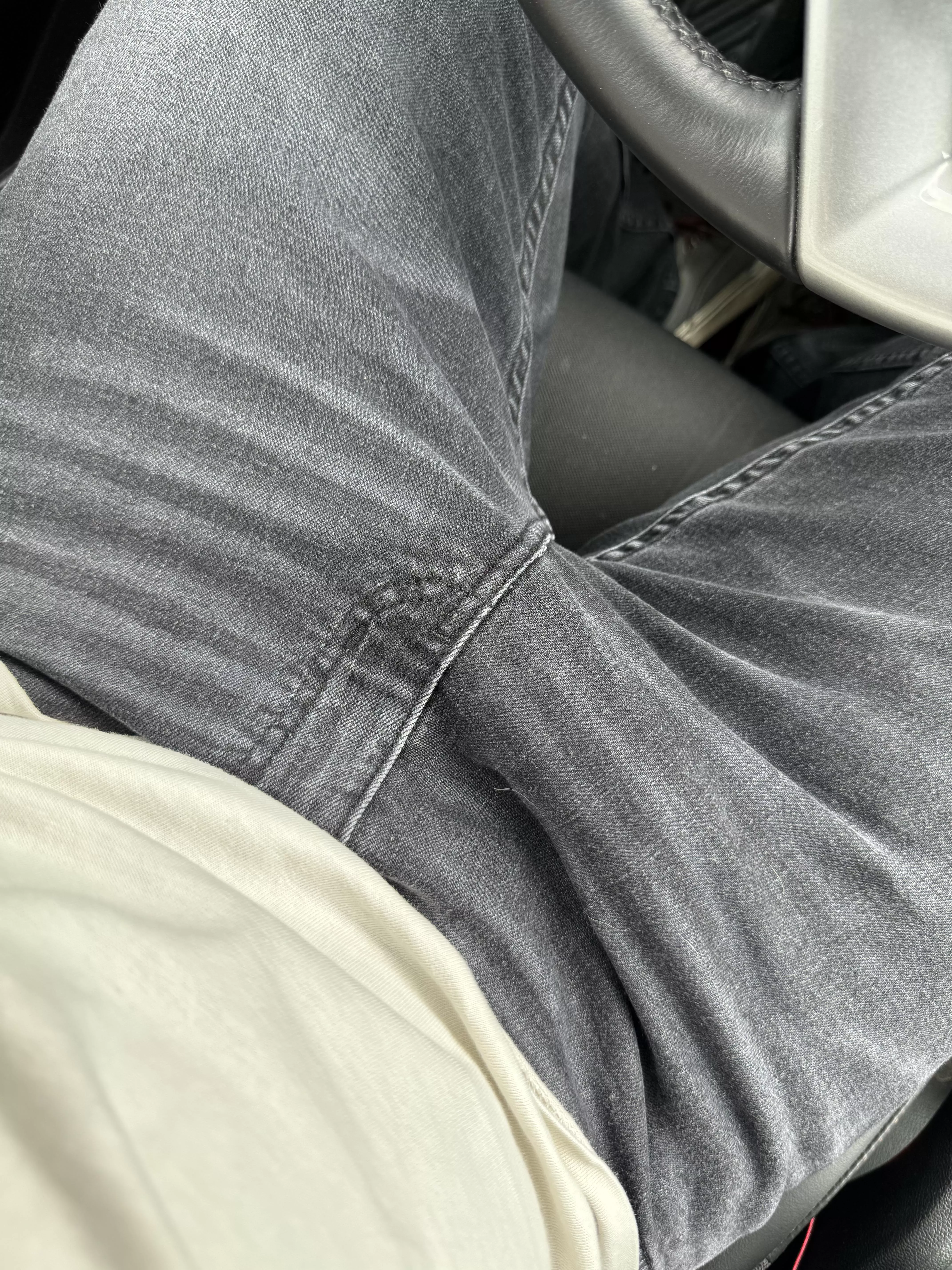 Think anyone would mind if I jerked off while driving?