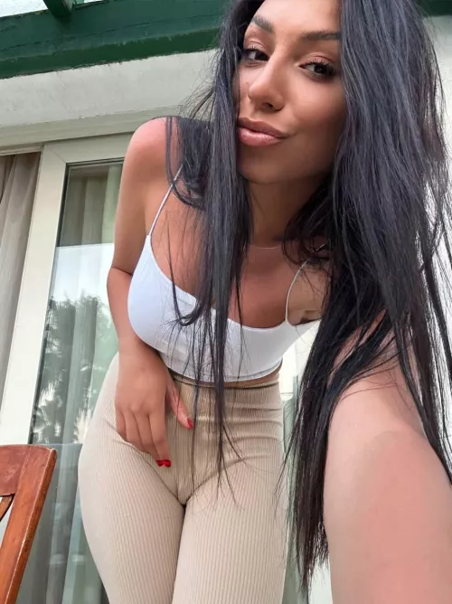 Breakfast is ready babe