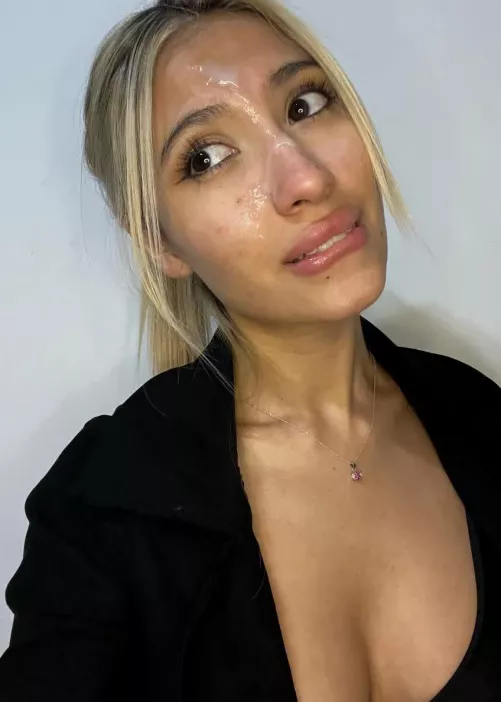 cum in the face enthusiast over here