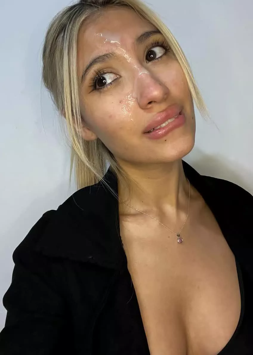 cum in the face enthusiast over here