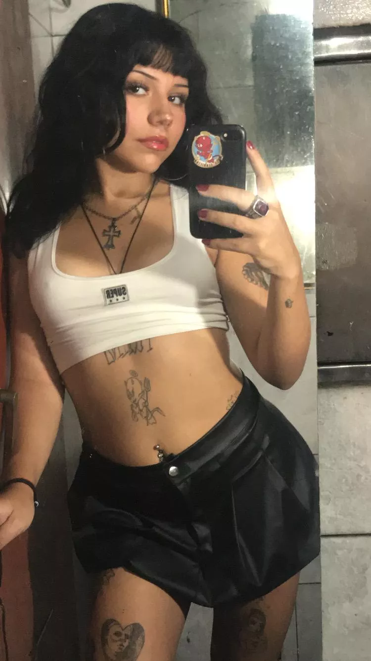 leather skirt makes me stand out