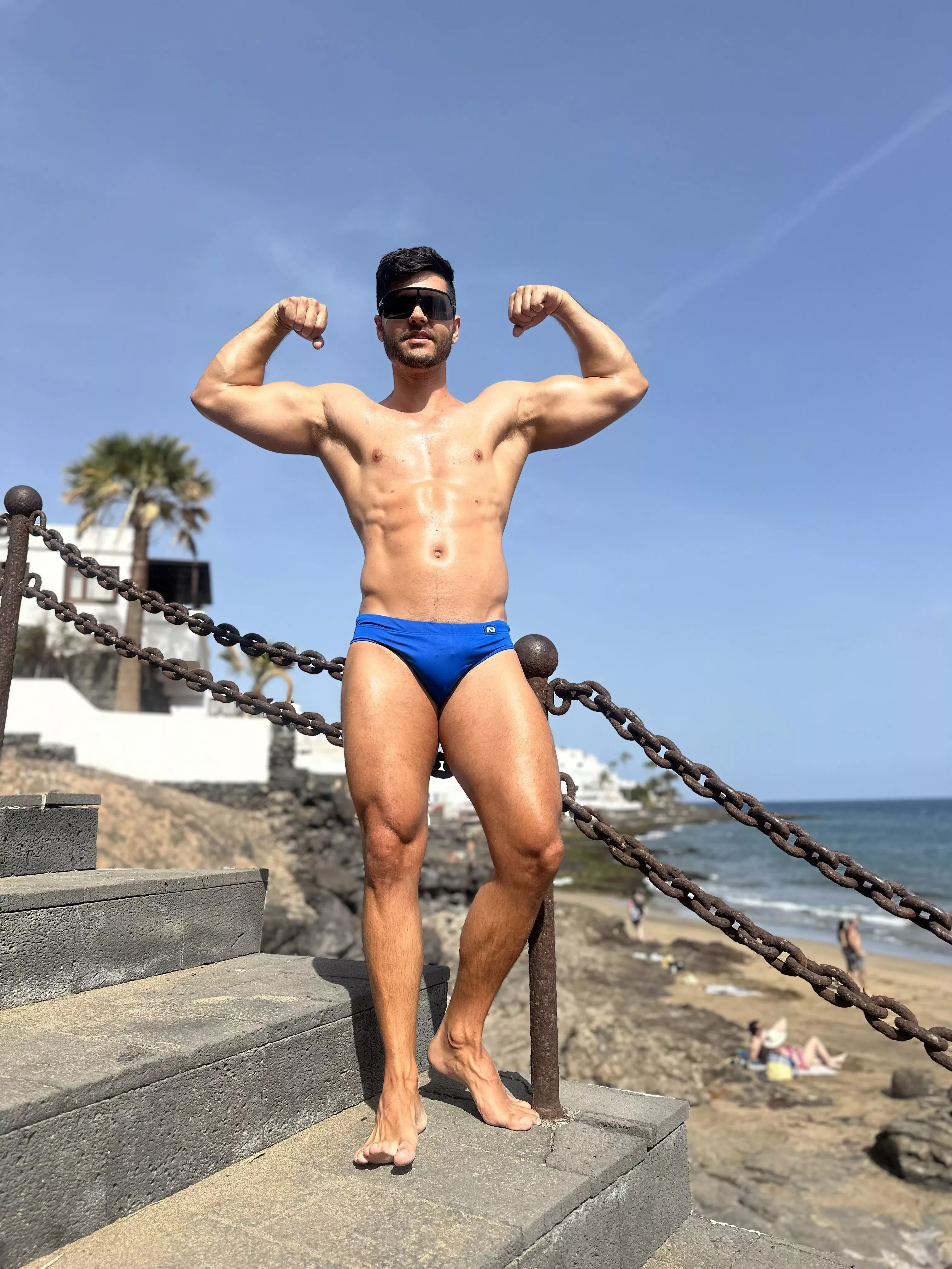 My armpits need a bit of hair ?