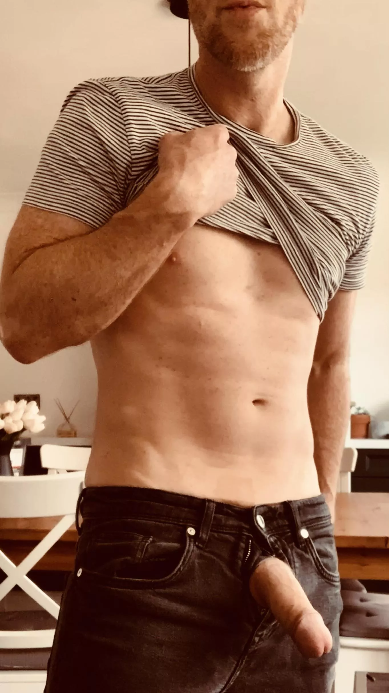 The day ends in ‘day’ so that means i get my cock out again looking for validation 😂😭 validate me 🙏🏻[44]