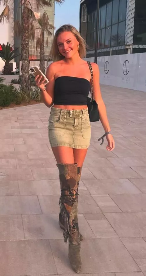 The short skirt gives easy access