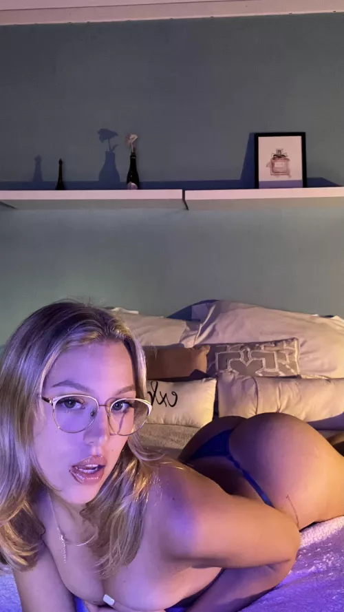 am I your favorite pawg?