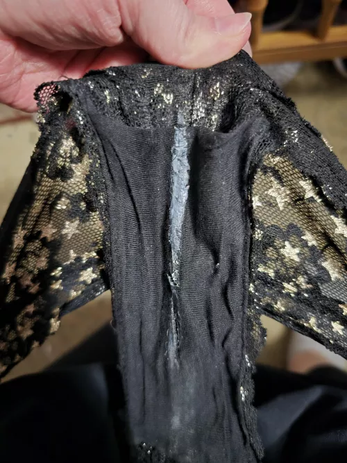 I can't help how creamy I get.....