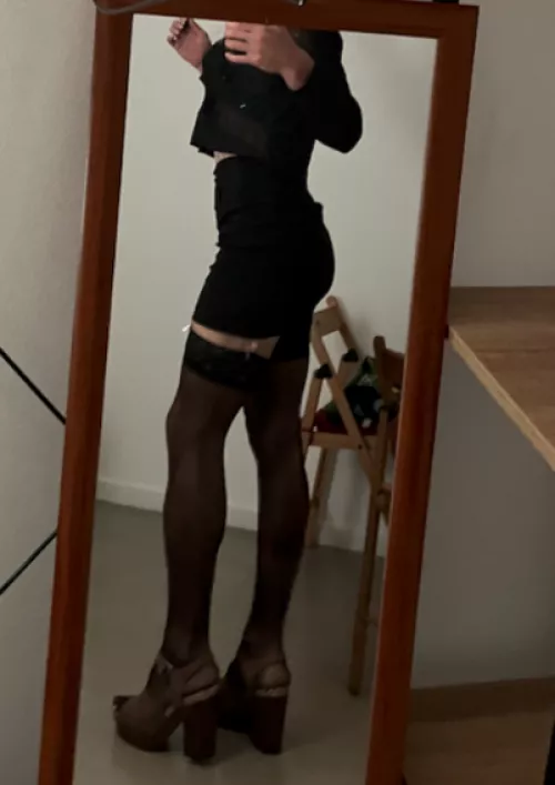 It's just me or every time I dress up clothes feels better?