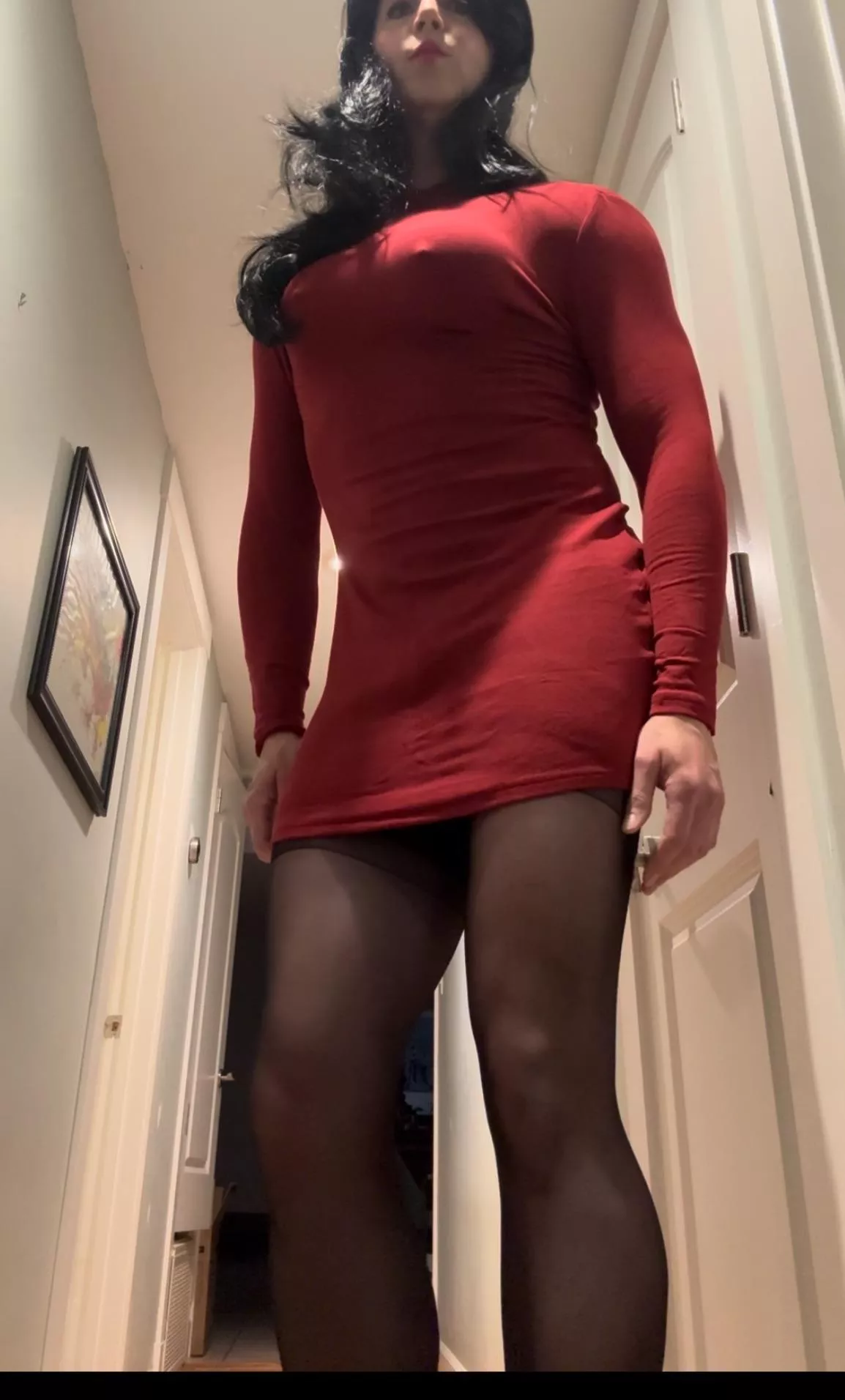 Who wants to play with a curvy gurl?