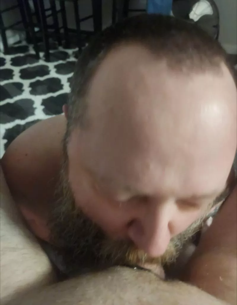 Would anyone else use my mouth and take pics? 