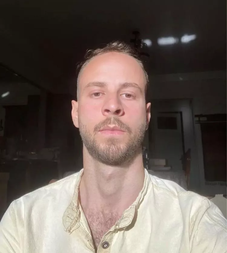 Hey bros 🌈 looking for friends and lovers (26 yo) 