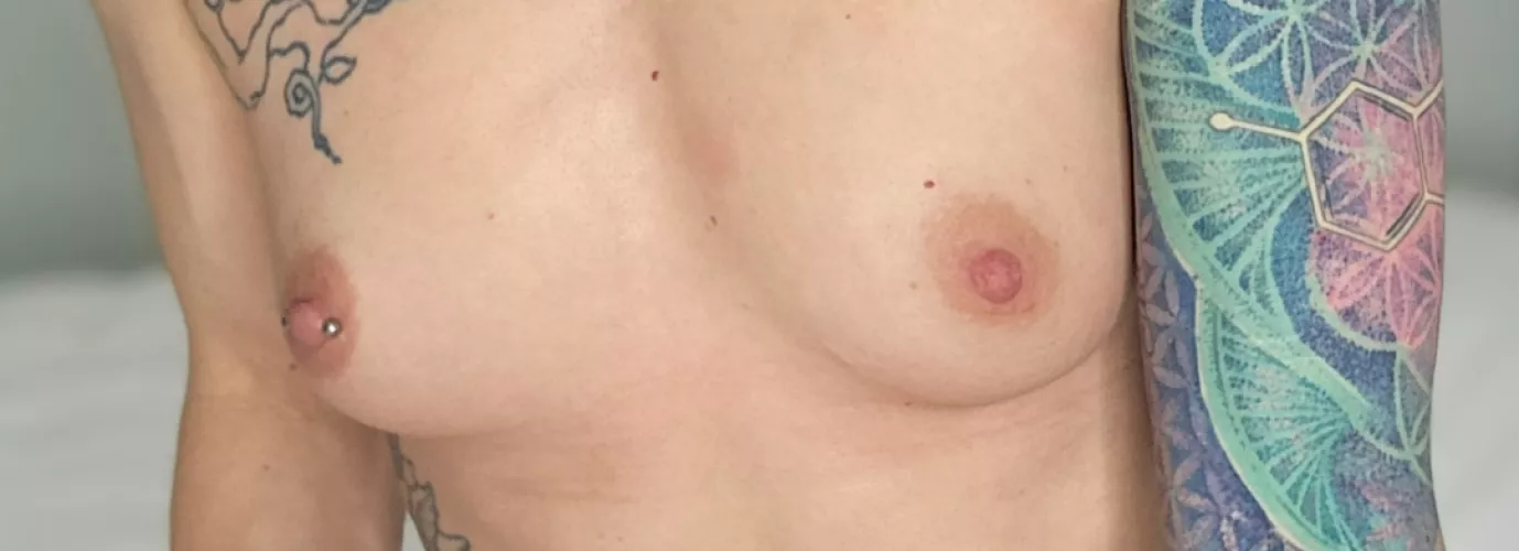 Just some small Sunday morning tits