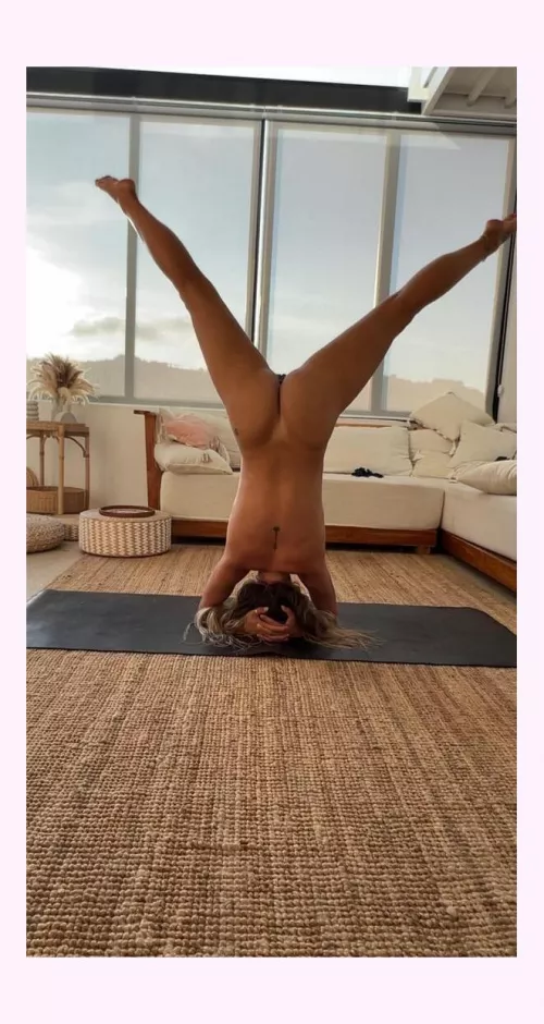 Just wanna makr u smile (and hard