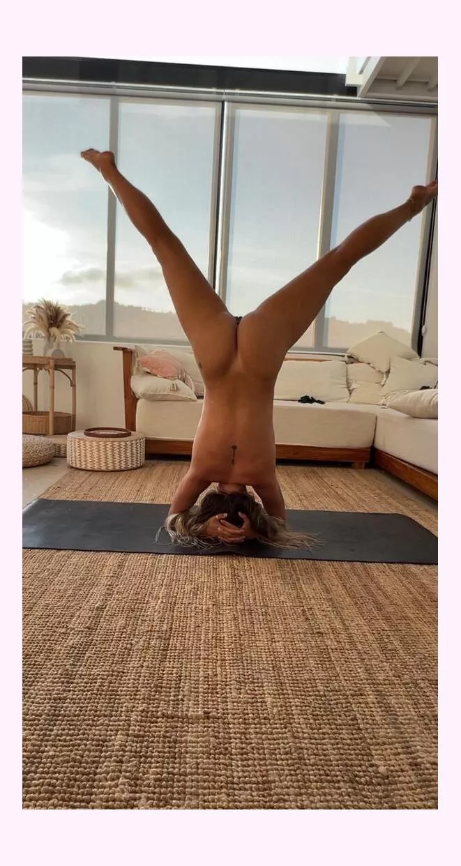 Just wanna makr u smile (and hard