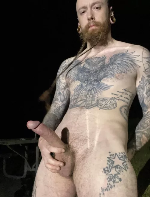 Lazy Sunday to play on the public beach 