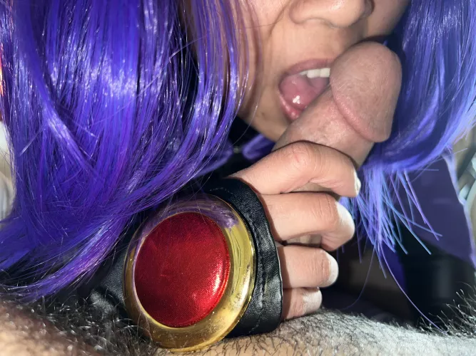 Raven needs some bwc in her life 