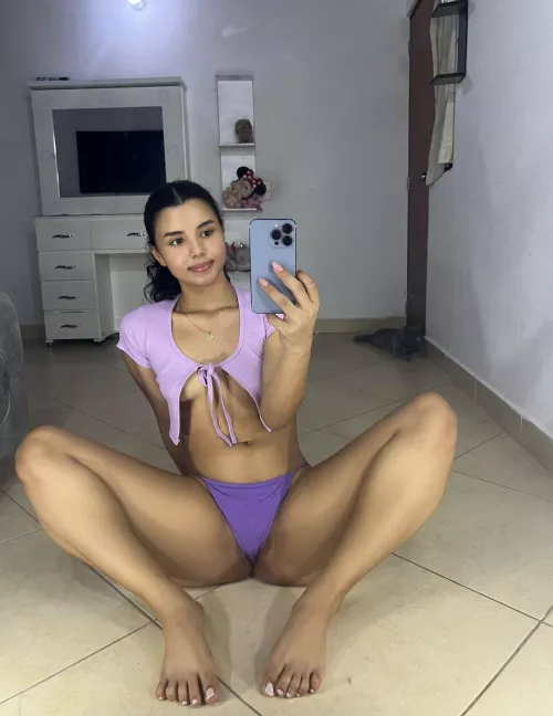 say hi if you'd fuck me after class