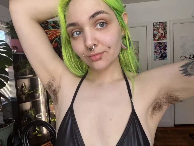 You don’t need to see the rest of my body. My hairy pit is all your cock needs