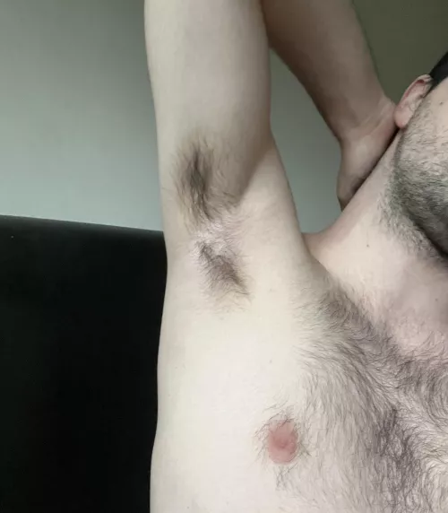 You like musky alpha scent??💪🏼💦 Dms open😈