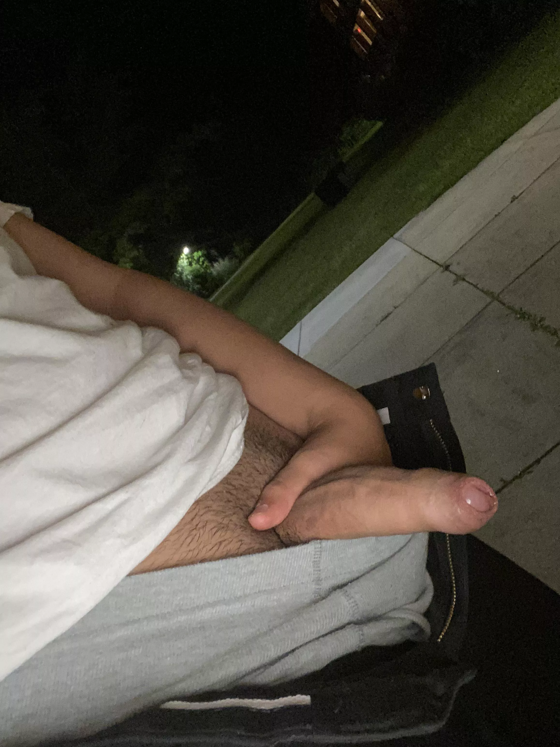 [19]Playing with my dick outside my barracks room🍆