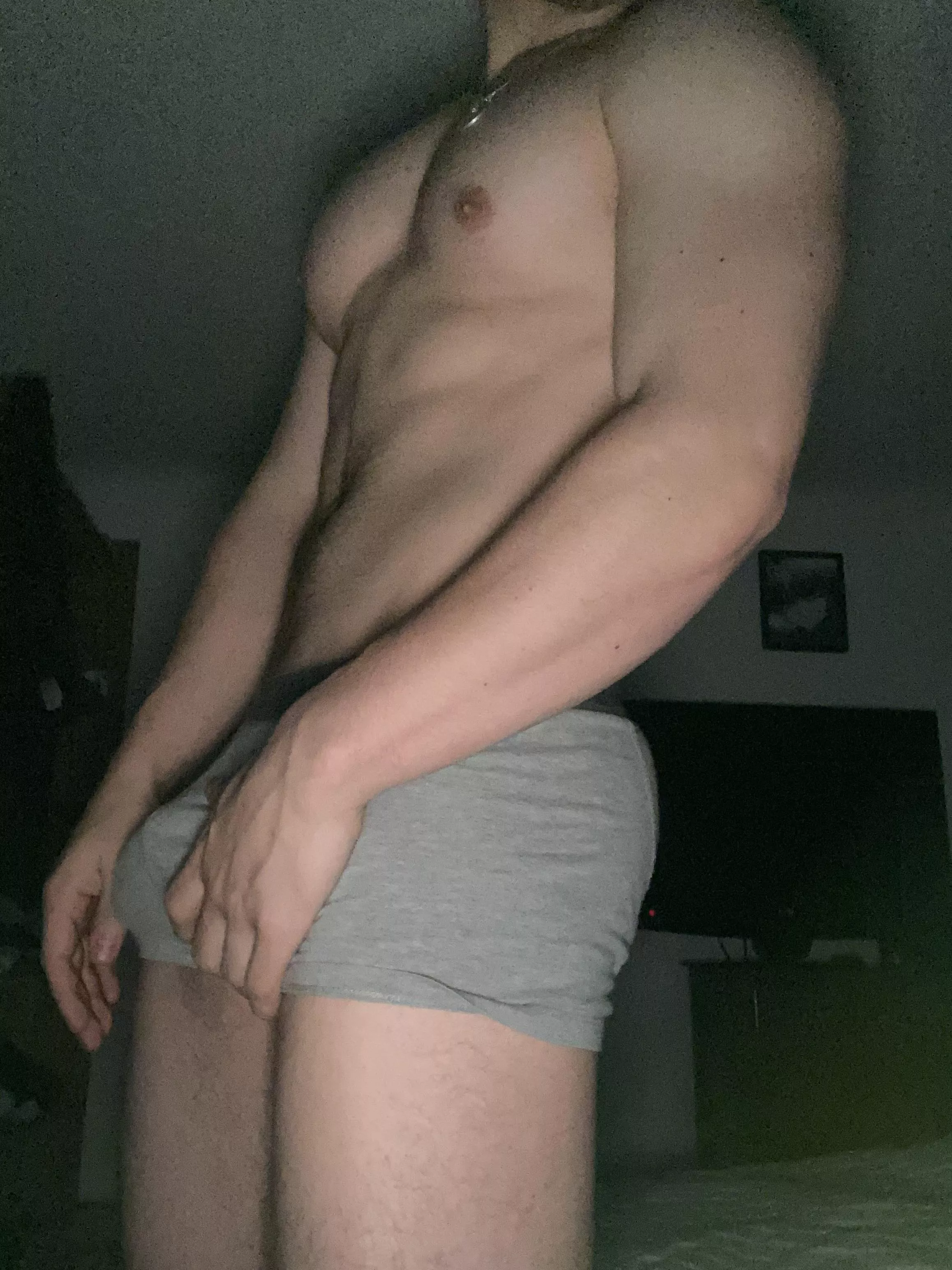 24M I hope you like my bulge