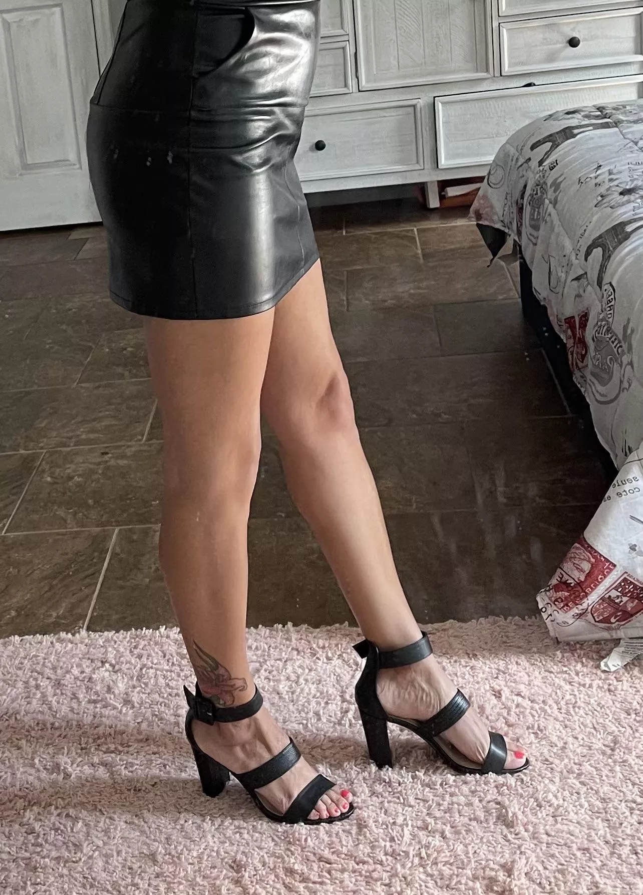 Black is always sexy! 😘 