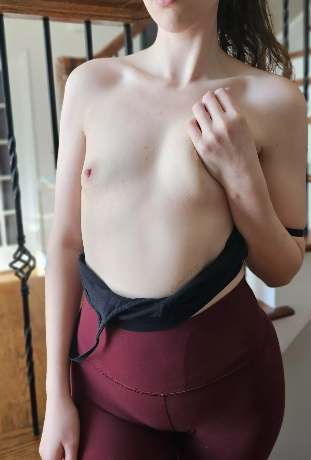 Flat as fuck, but still sexy 