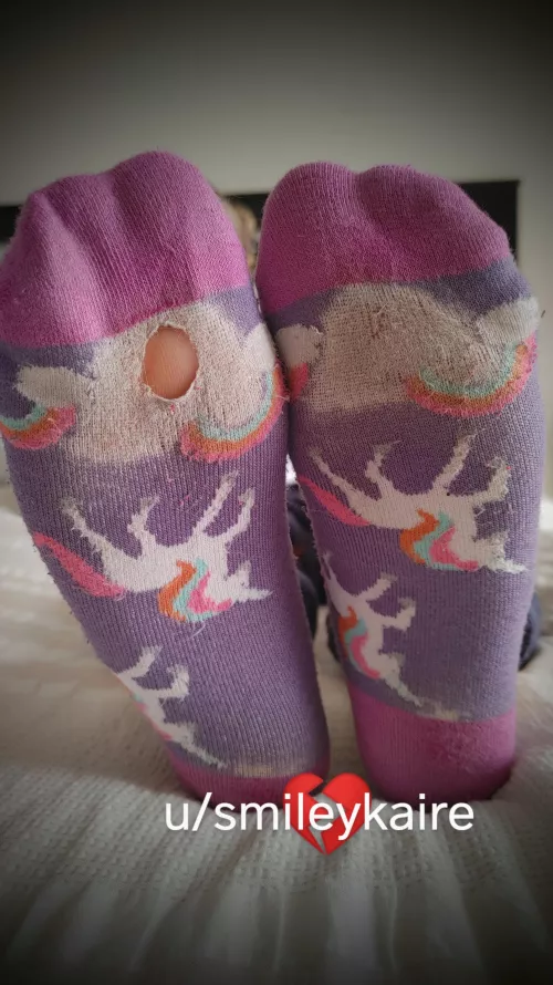 Hehehe my socks always get so [F]d up😈 (oc) 