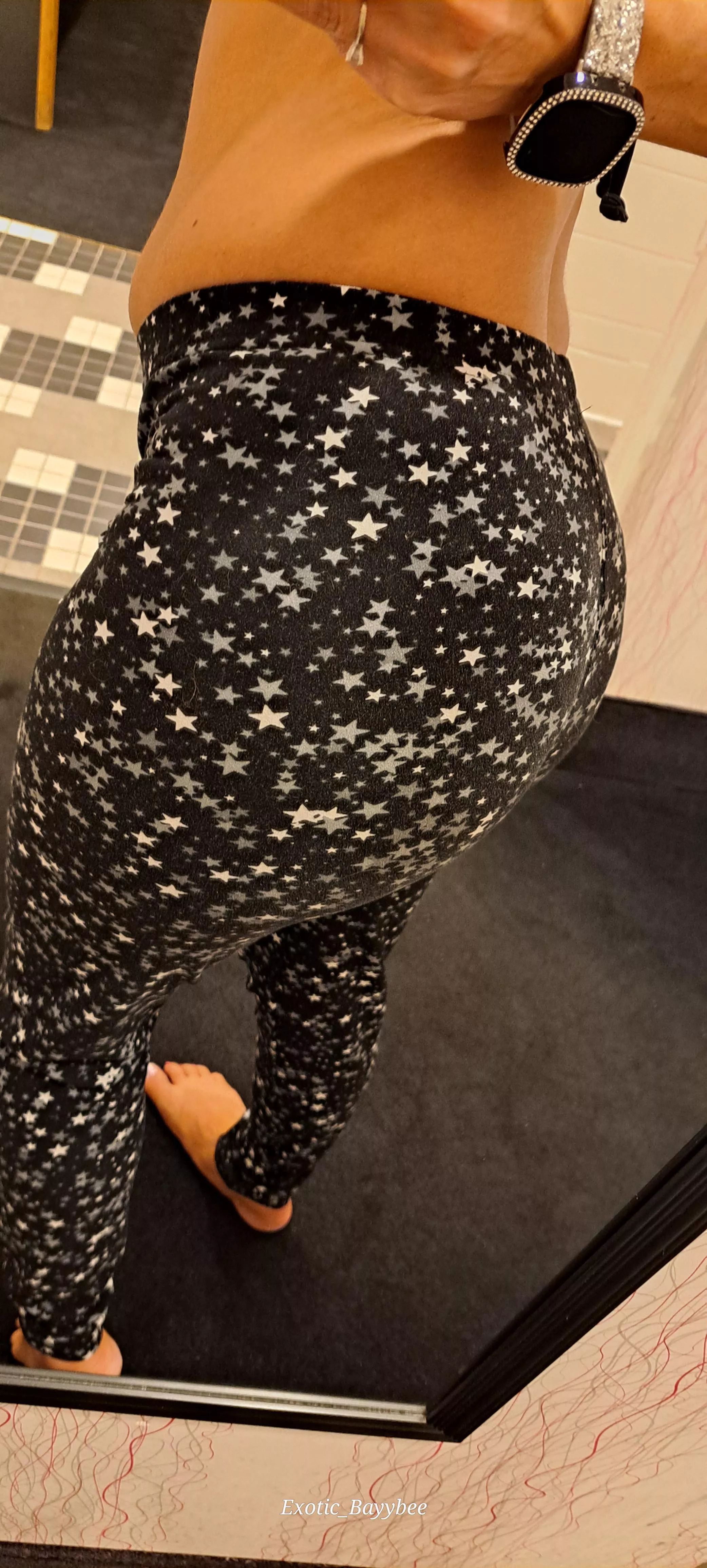 I never wear panties under my yoga pants