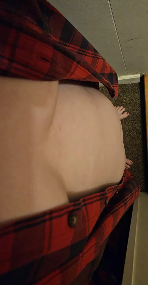 My baby bump is starting to show😉