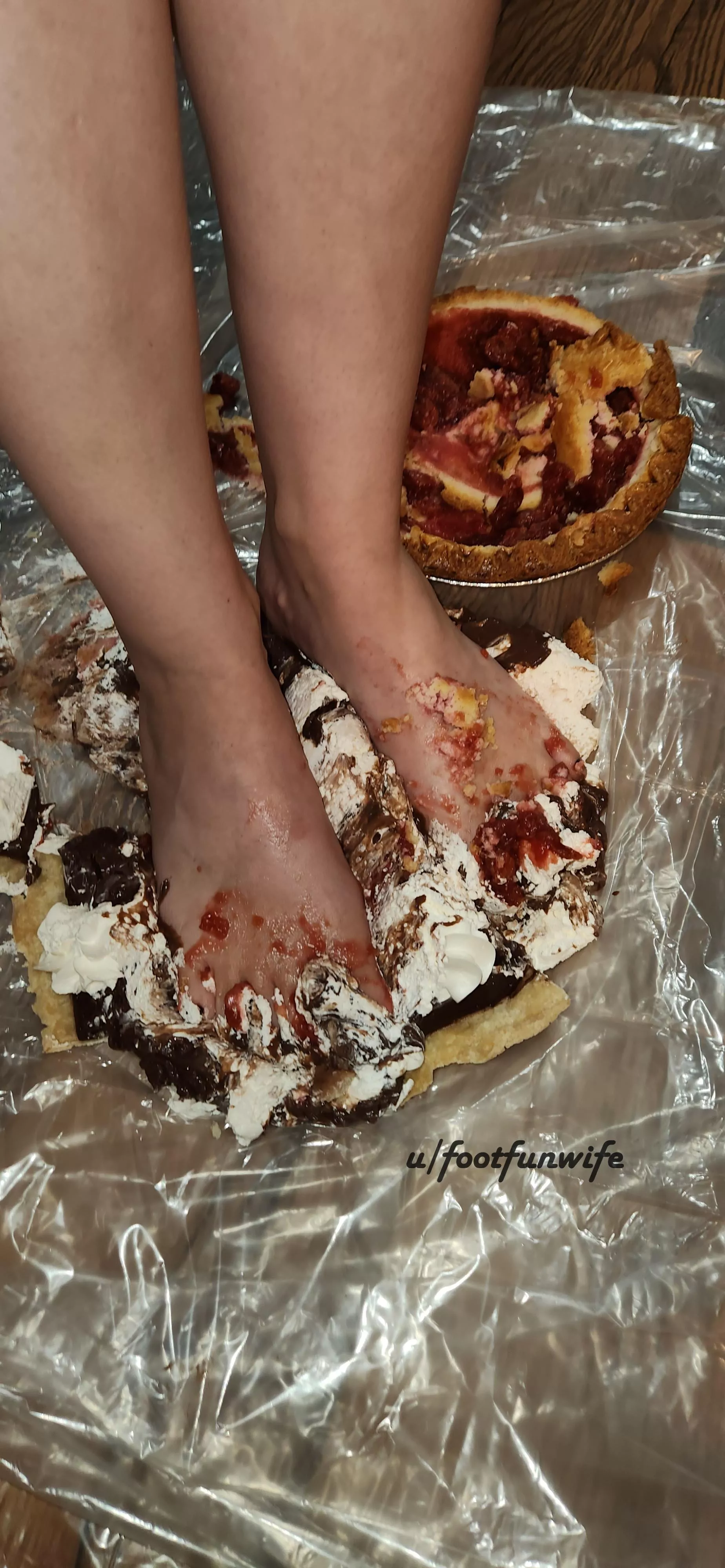 A cherry and pudding pie crushed. What should be next?