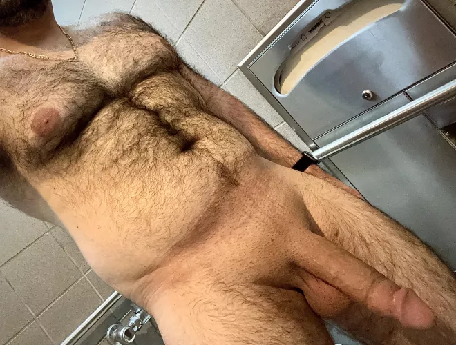 Are hairy chests with 8 inch cocks welcome here? 😈🍆