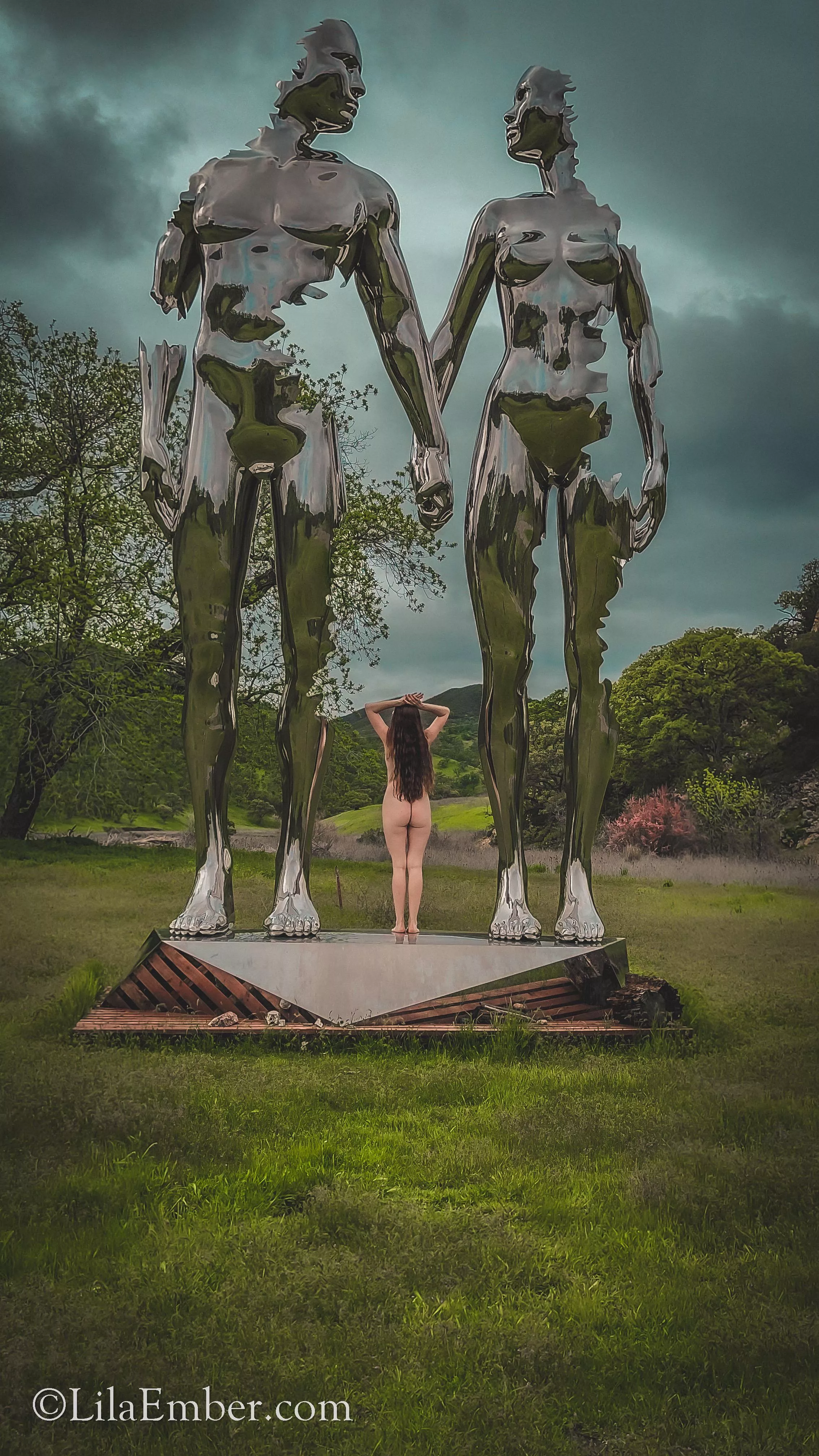 Lila Ember (@Lila0Ember)