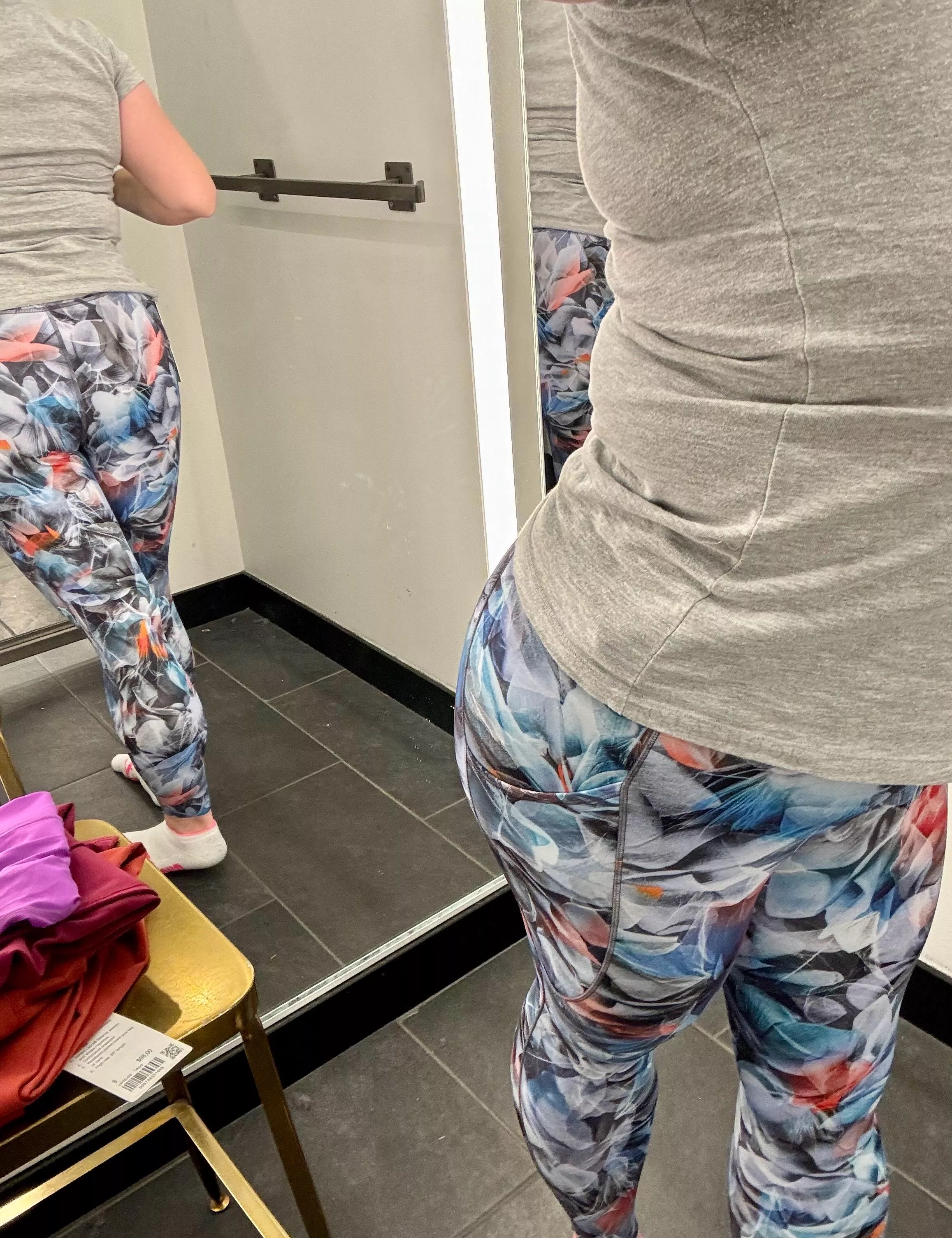 Love the way these Lululemon leggings fit! 